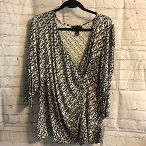 NWT Dana Buchman Accentuated V Neck Gray / Light Gray / Black w/3/4 Sleeves XL